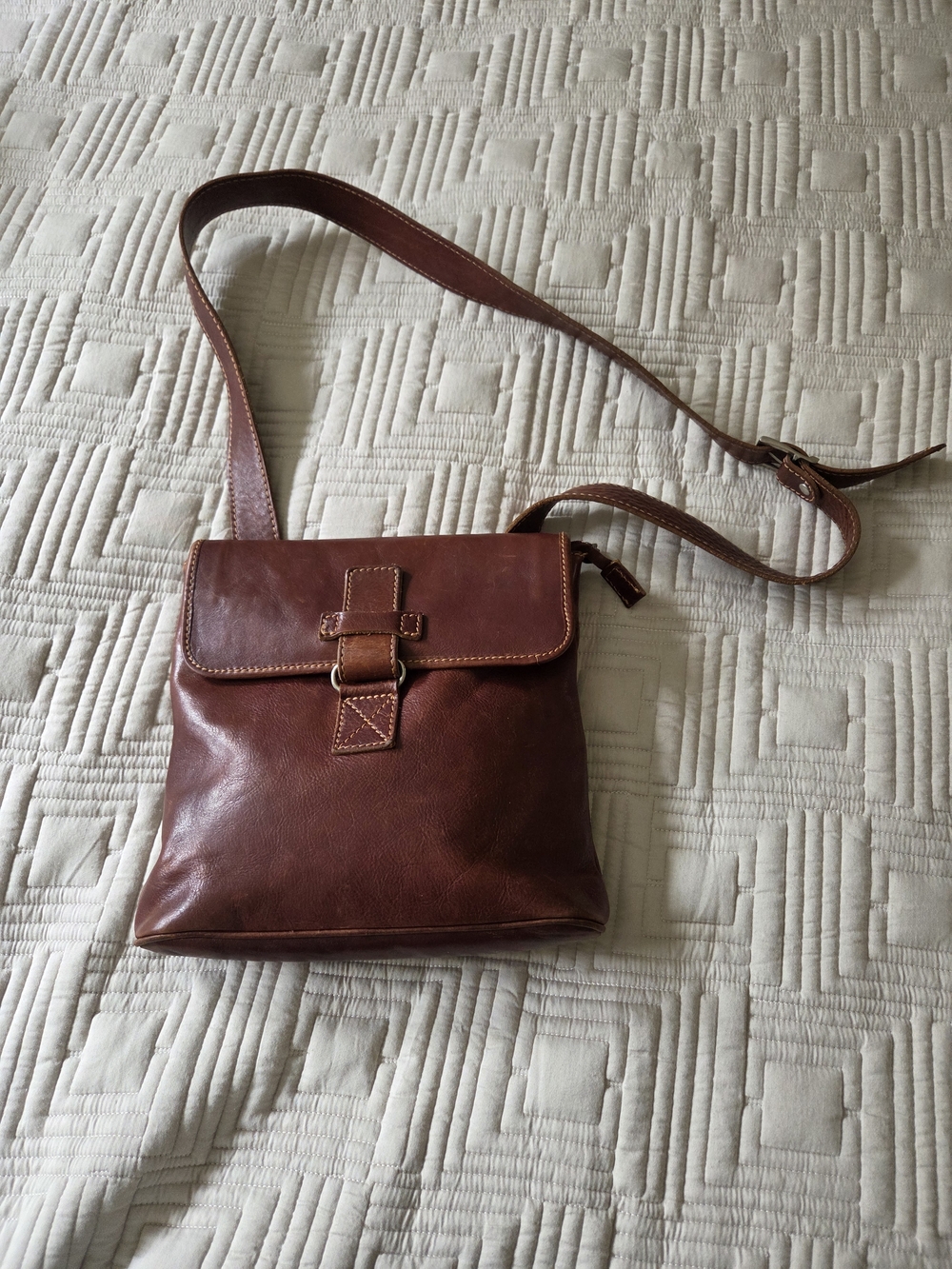 Vintage Italian Brown Leather Crossbody Bag - Classic Shoulder Bag